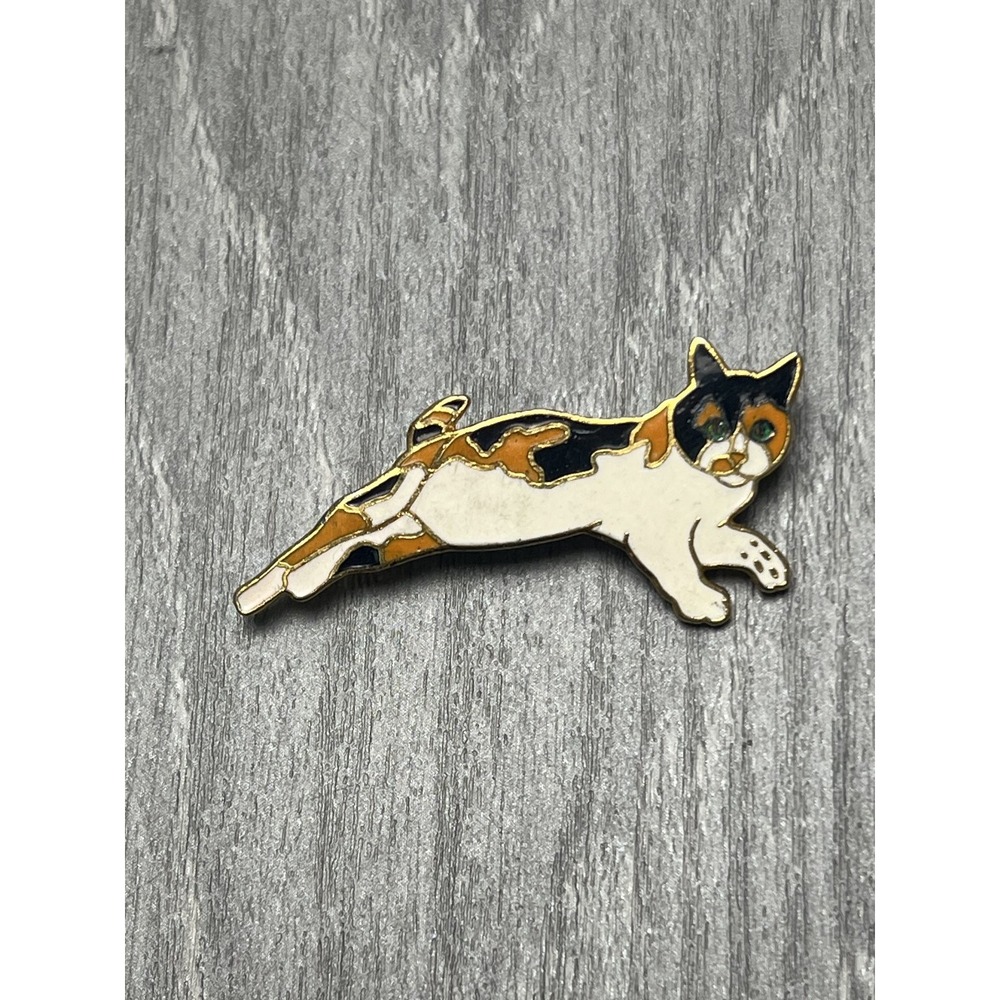William Spear Handmade 1988 ROC Enameled Goldstone Cat Figural Pin Brooch